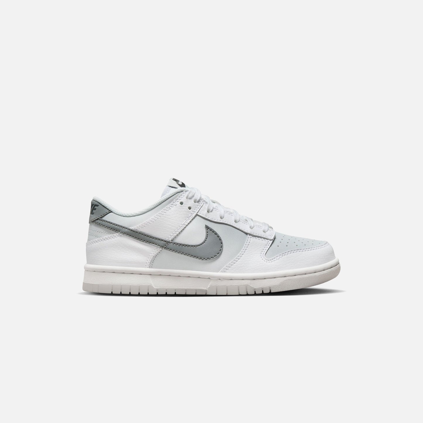 Nike GS Dunk Low - White / Smoke Grey / Pure Platinum