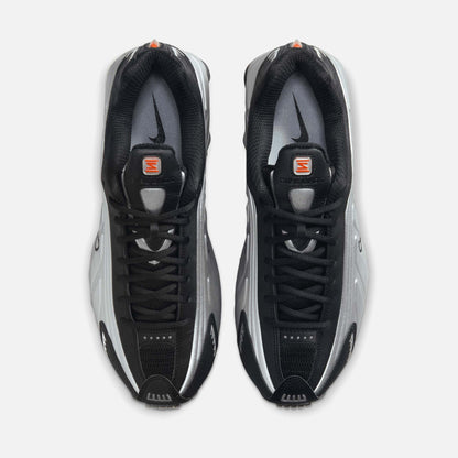 Nike Shox R4 P1 - Black / Metallic Silver / Max Orange