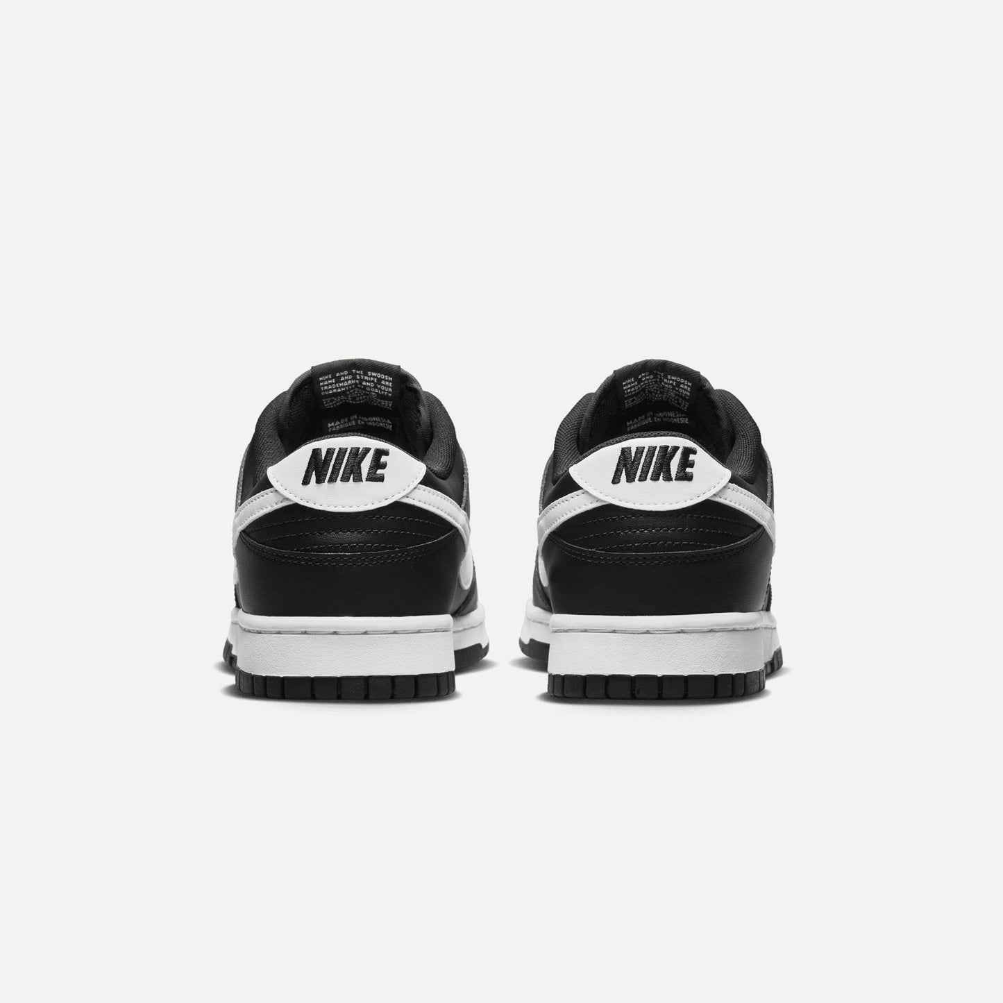 Nike Dunk Low Retro - Black / White