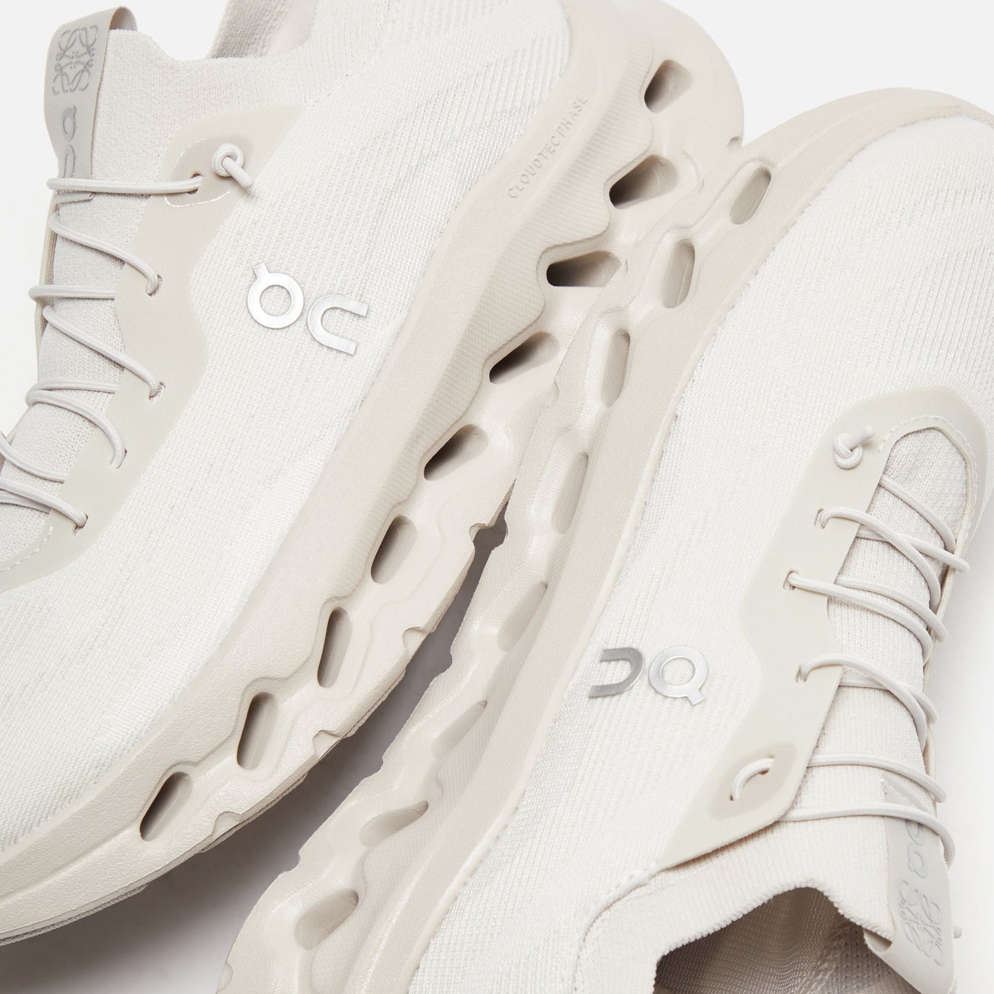 Loewe x On Running WMNS Cloudtilt - Sand