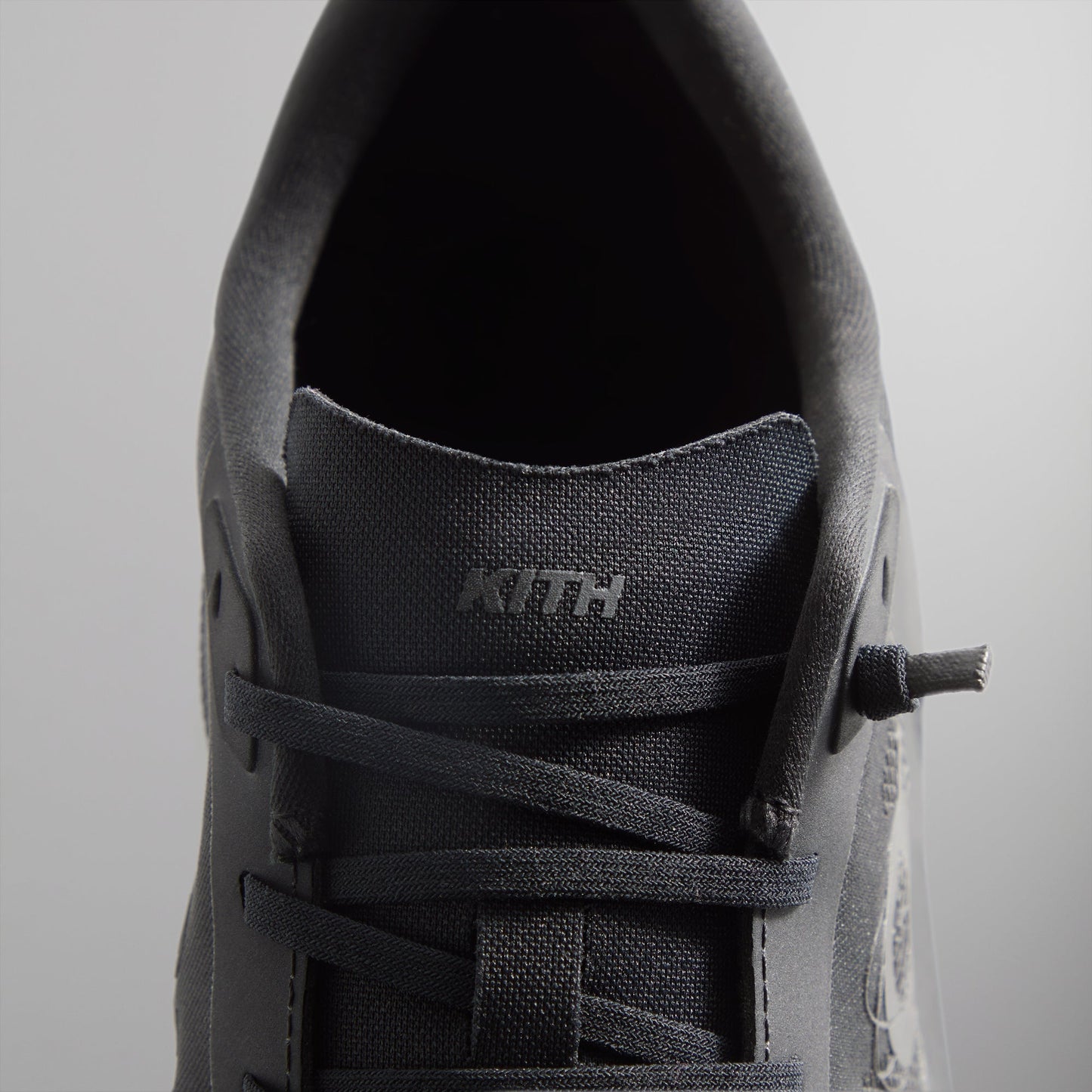 PRE-ORDER | Kith for On WMNS Cloudzone - Black